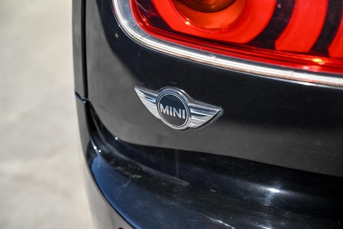 2017 MINI Clubman John Cooper Works