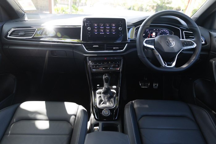 2025 Volkswagen T-Roc 140TSI R-Line