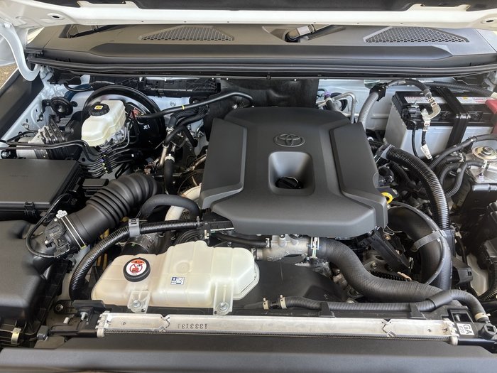 2024 Toyota Landcruiser Prado