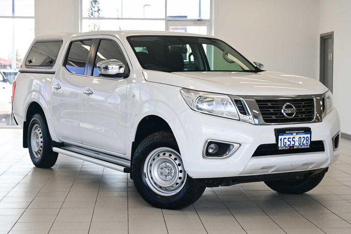2019 Nissan Navara RX