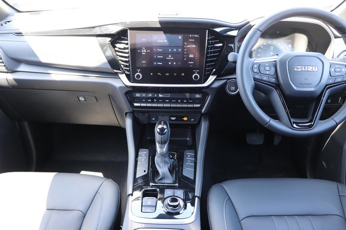 2025 Isuzu MU-X LS-T