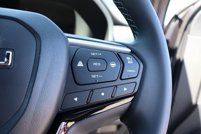 2025 Isuzu MU-X LS-T