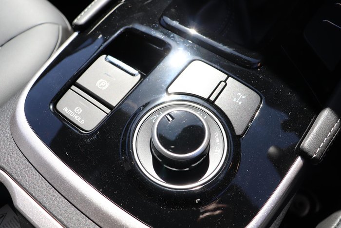 2025 Isuzu MU-X LS-T