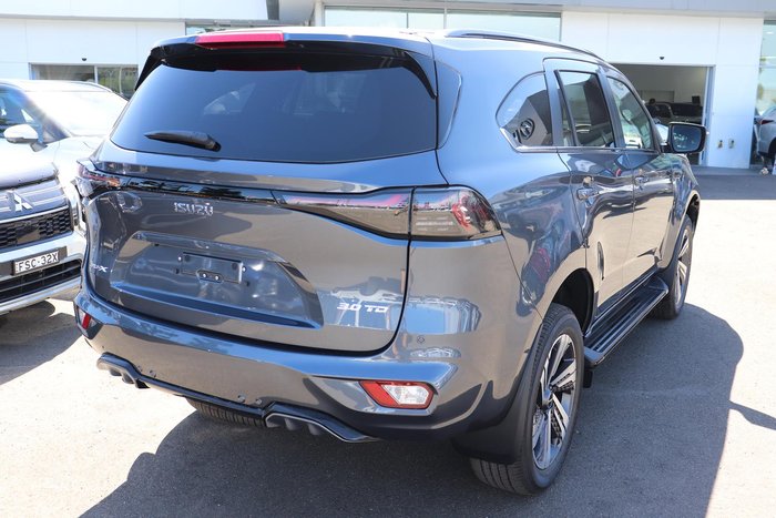 2025 Isuzu MU-X LS-T