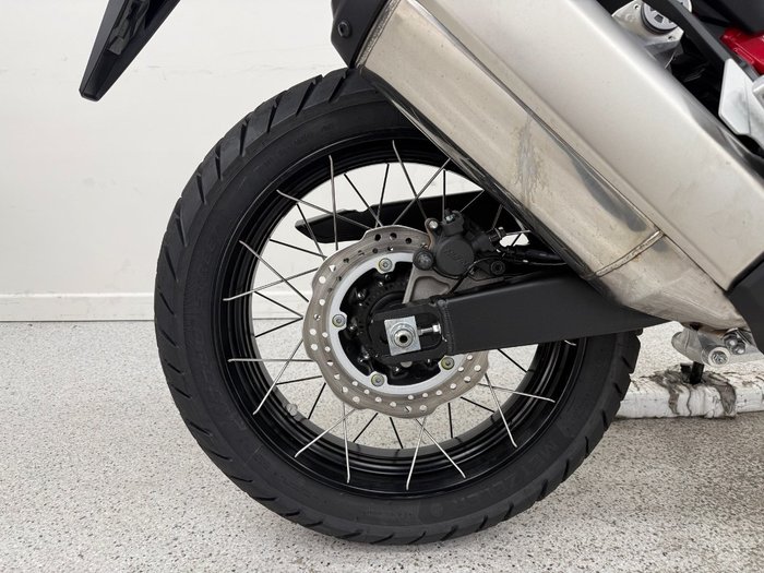 2024 Honda 2024 Honda 1100CC CRF1100A3 AFRICA TWIN ES Road