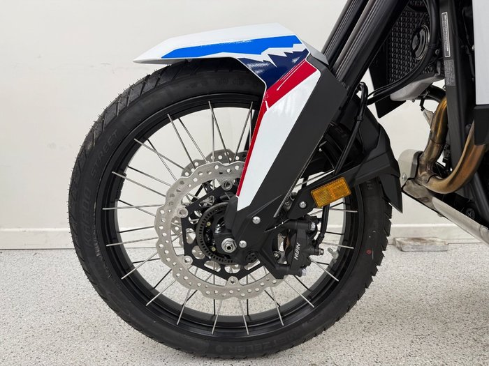 2024 Honda 2024 Honda 1100CC CRF1100A3 AFRICA TWIN ES Road