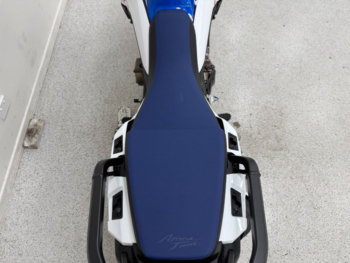 2024 Honda 2024 Honda 1100CC CRF1100A3 AFRICA TWIN ES Road