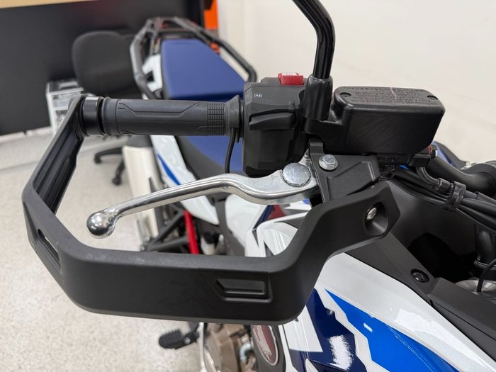 2024 Honda 2024 Honda 1100CC CRF1100A3 AFRICA TWIN ES Road