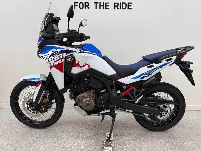 2024 Honda 2024 Honda 1100CC CRF1100A3 AFRICA TWIN ES Road