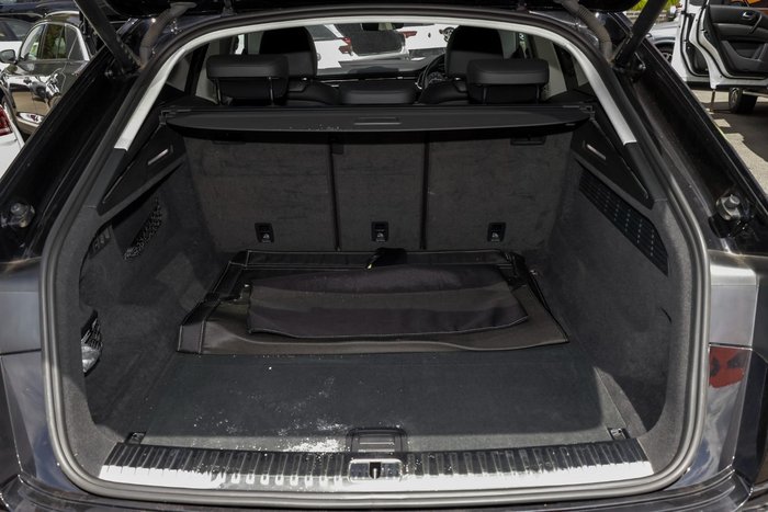 2021 Audi Q8 55 TFSI S line