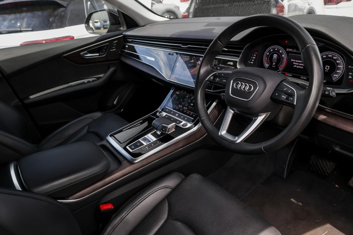 2021 Audi Q8 55 TFSI S line