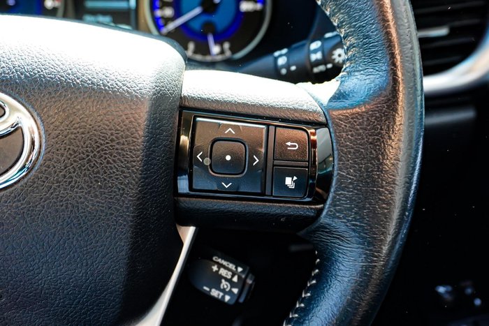 2019 Toyota Hilux SR5