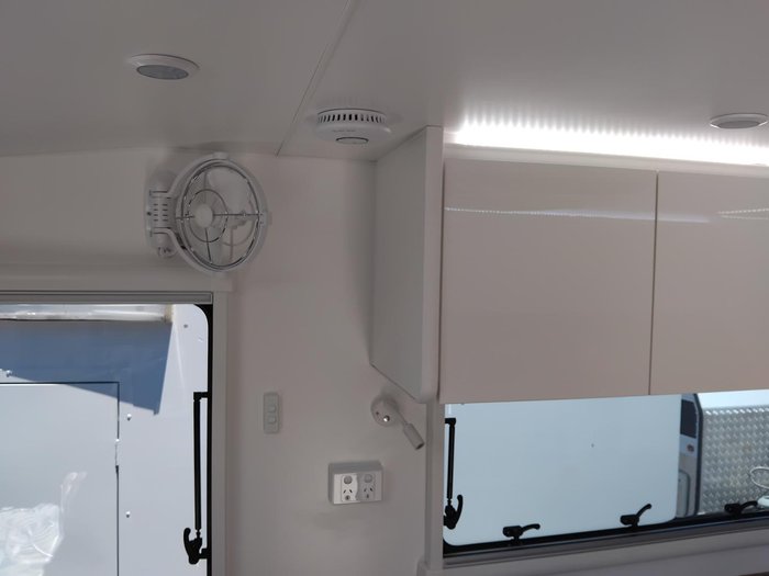 2025 Cadillac RV Artemis 19'6