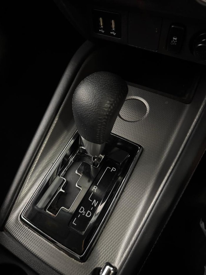 2022 Mitsubishi ASX ES Plus XD MY22 Sterling Silver