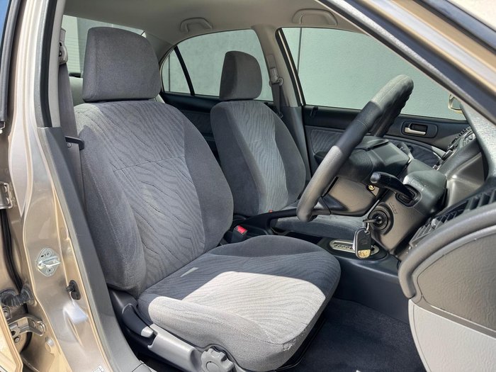 2001 Honda Civic GLi 7th Gen Gold