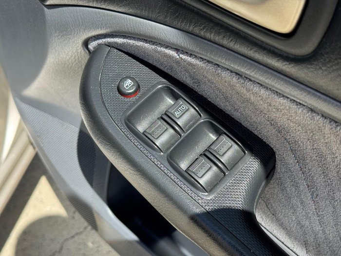 2001 Honda Civic GLi 7th Gen Gold