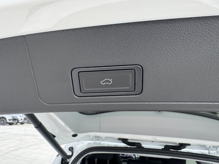 2025 Chery Tiggo 8 Super Hybrid Ultimate