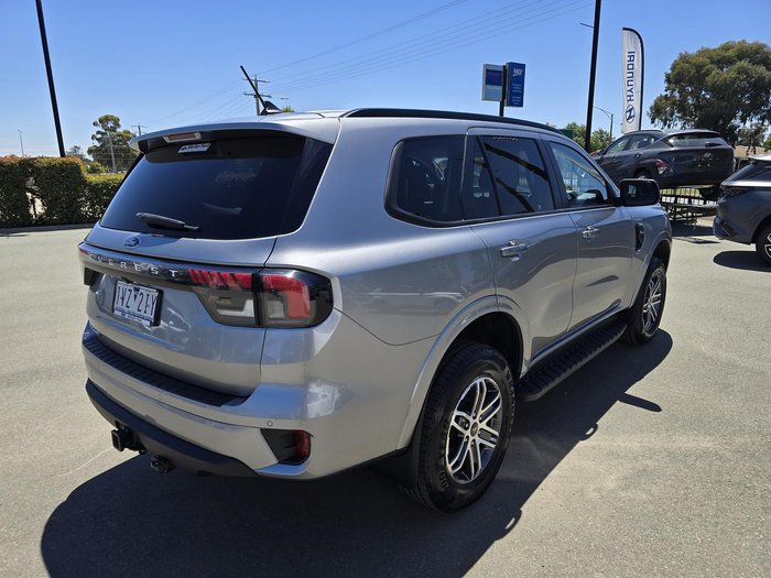 2022 Ford Everest Trend