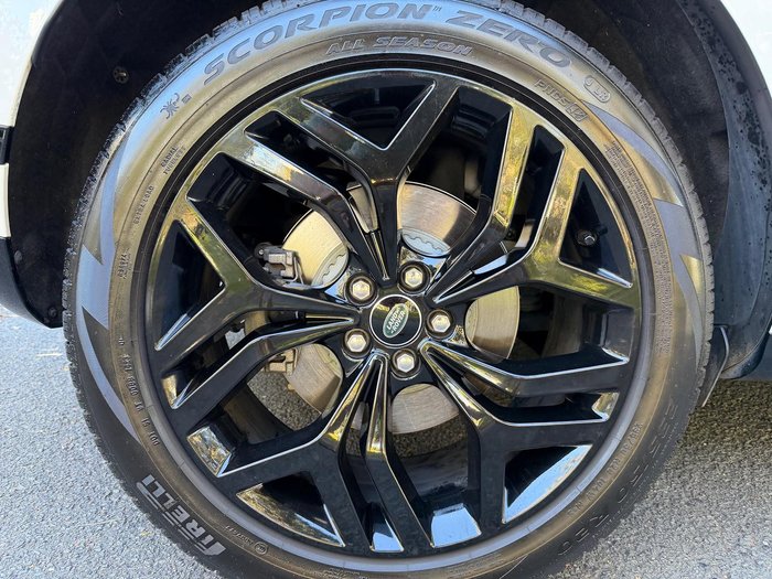 2021 Land Rover Range Rover Evoque P250 R-Dynamic SE