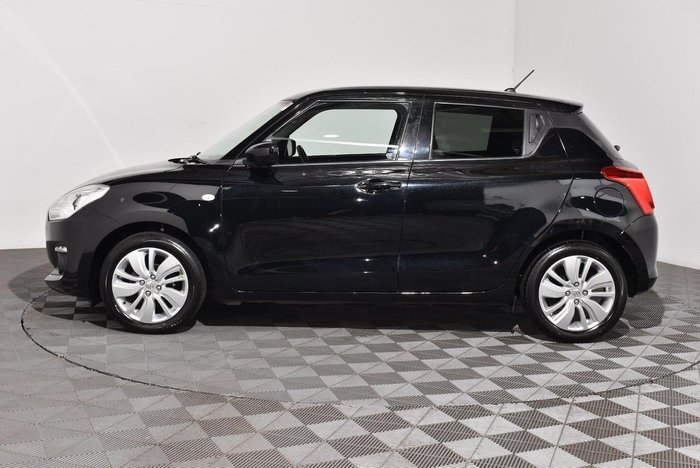 2018 Suzuki Swift GL Navigator