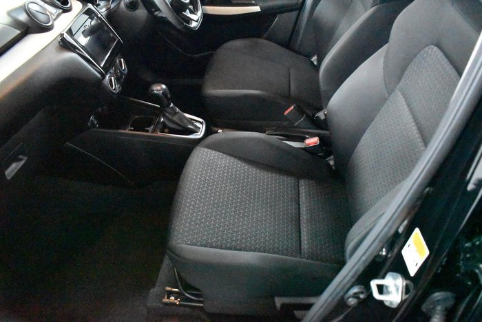 2018 Suzuki Swift GL Navigator