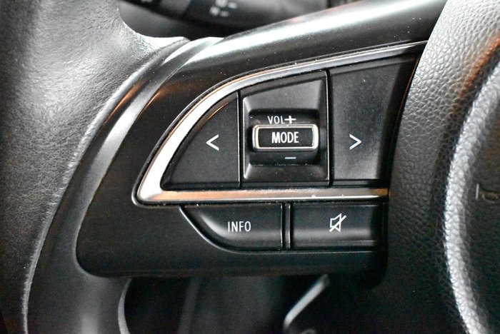 2018 Suzuki Swift GL Navigator