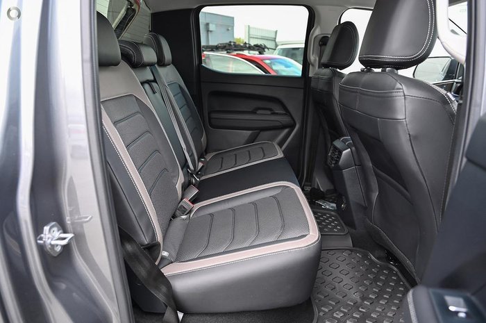 2025 Volkswagen Amarok TDI600 Style