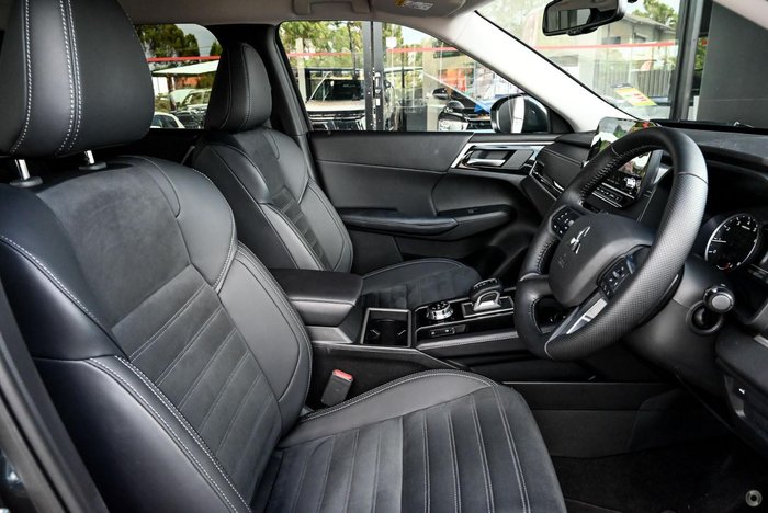 2025 Mitsubishi Outlander Aspire