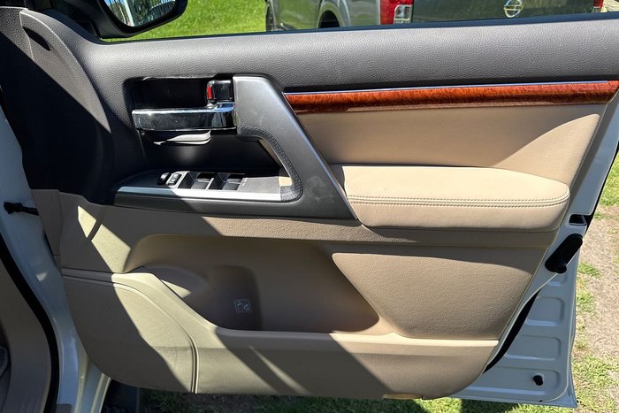 2002 Toyota Landcruiser GXL