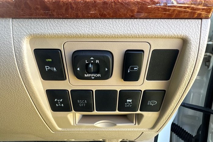 2002 Toyota Landcruiser GXL