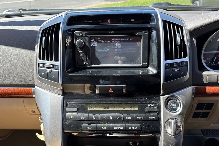 2002 Toyota Landcruiser GXL