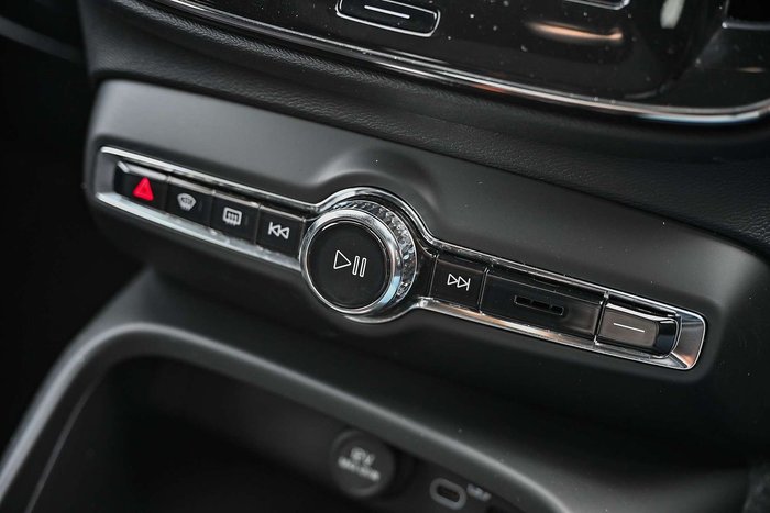 2023 Volvo XC40 Recharge Twin Pure Electric