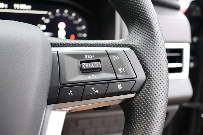 2025 Mitsubishi Outlander ES