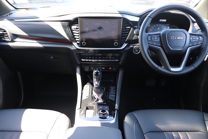 2025 Isuzu MU-X X-TERRAIN