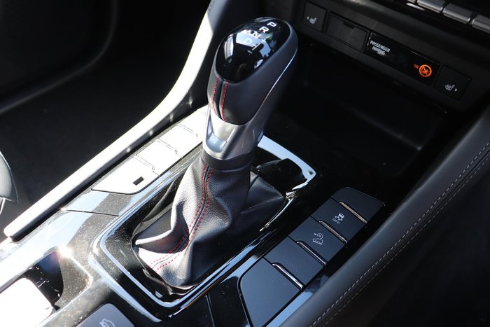 2025 Isuzu MU-X X-TERRAIN