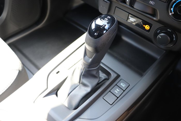 2025 Isuzu D-MAX X-RIDER