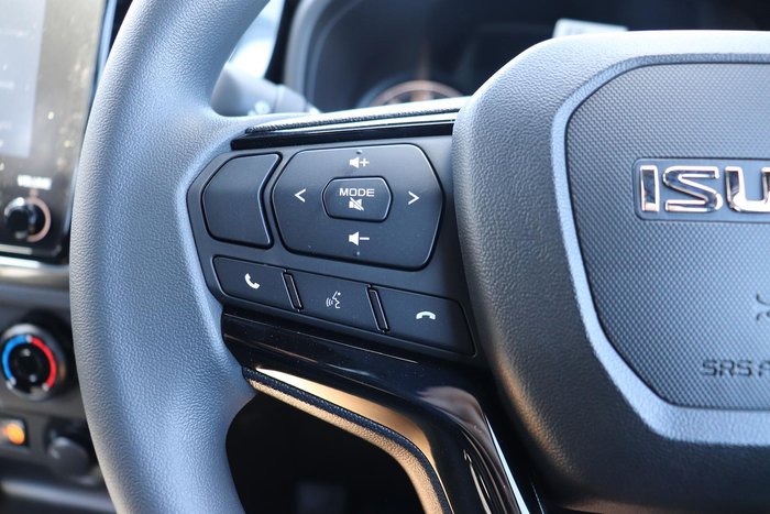 2025 Isuzu D-MAX X-RIDER