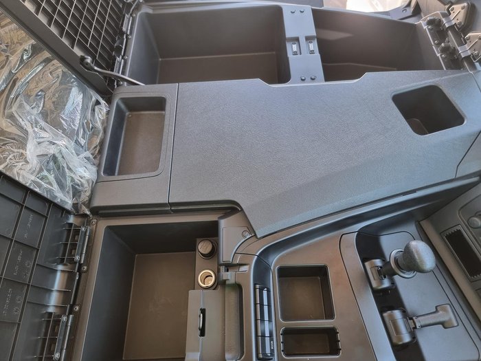 2023 Fuso Shogun FV74 510HP AIR SUSPENSION PRIMEMOVER White