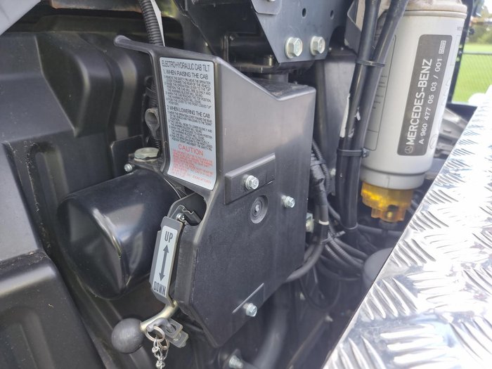 2023 Fuso Shogun FV74 510HP AIR SUSPENSION PRIMEMOVER White