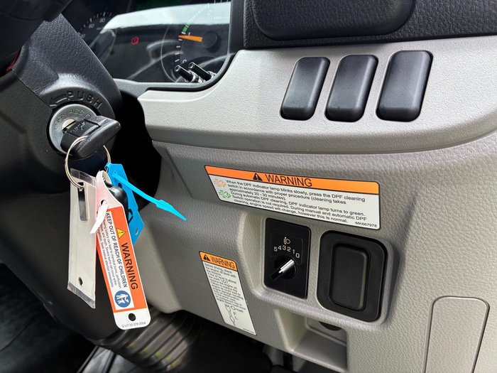 2025 Fuso Canter 515 Alloy Tray White