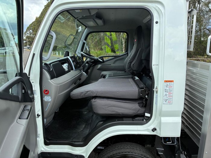 2025 Fuso Canter 515 Alloy Tray White
