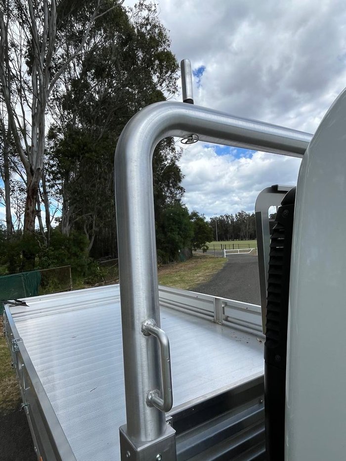 2024 Fuso Canter 515 White