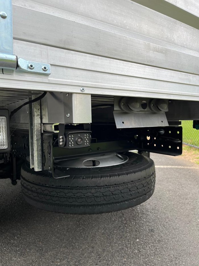 2025 Fuso Canter 515 White