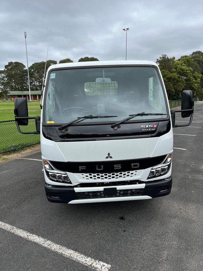 2025 Fuso Canter 515 White