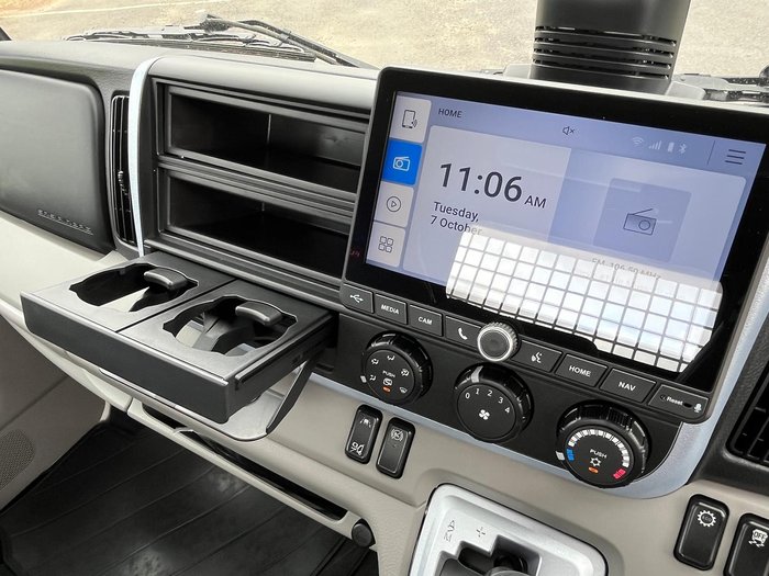 2025 Fuso Canter 515 White