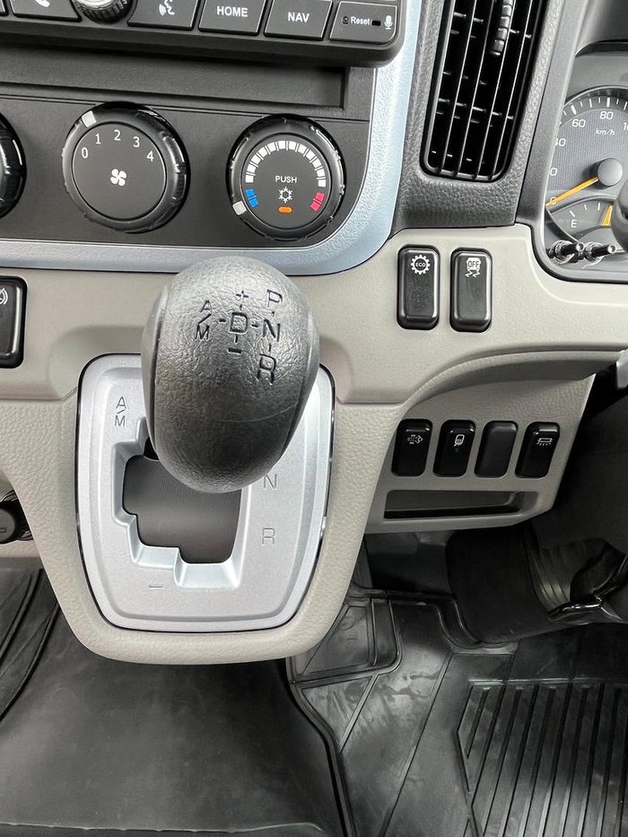 2025 Fuso Canter 515 White