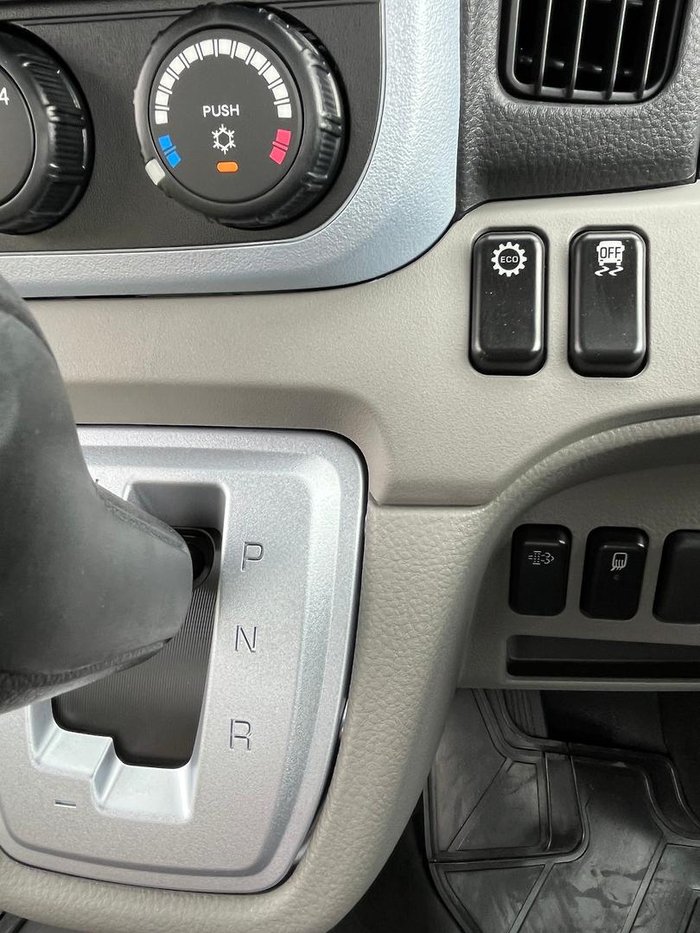 2025 Fuso Canter 515 White