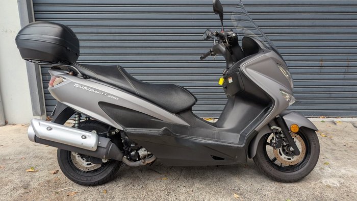 2018 Suzuki BURGMAN 200 Grey