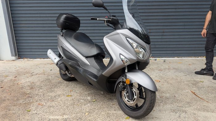 2018 Suzuki BURGMAN 200 Grey