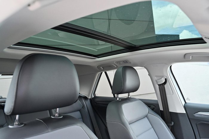 2025 Volkswagen T-Roc 110TSI Style